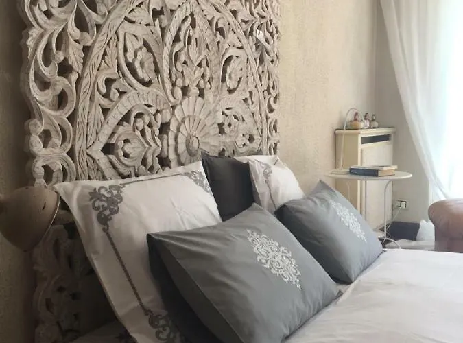 Casa de hóspedes La Via Romana Boutique 4*