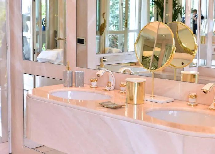 La Via Romana Boutique Πανσιόν 4*